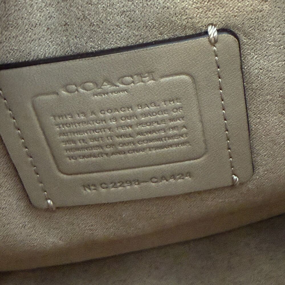 Coach Kleo Bag 23 Beige Suede Leather Buckle Crossbody Classic Luxury CA424 - Picture 13 of 16